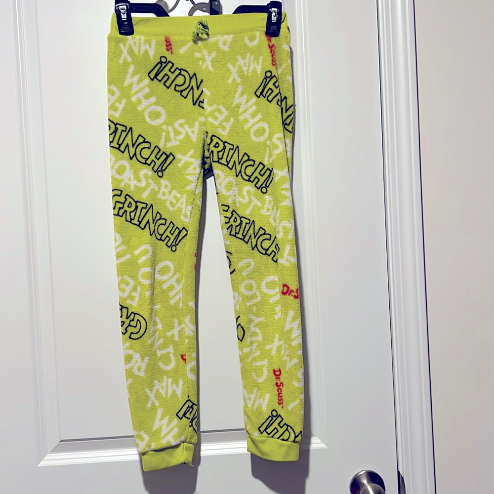 Girls size 7/8 Grinch pajamas bottoms